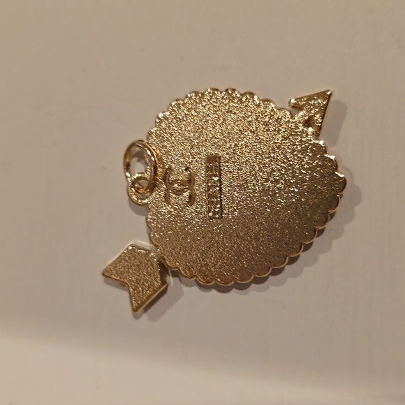 CHANEL Black and Gold Heart Pendent comes with free chain - Picture 2 of 3